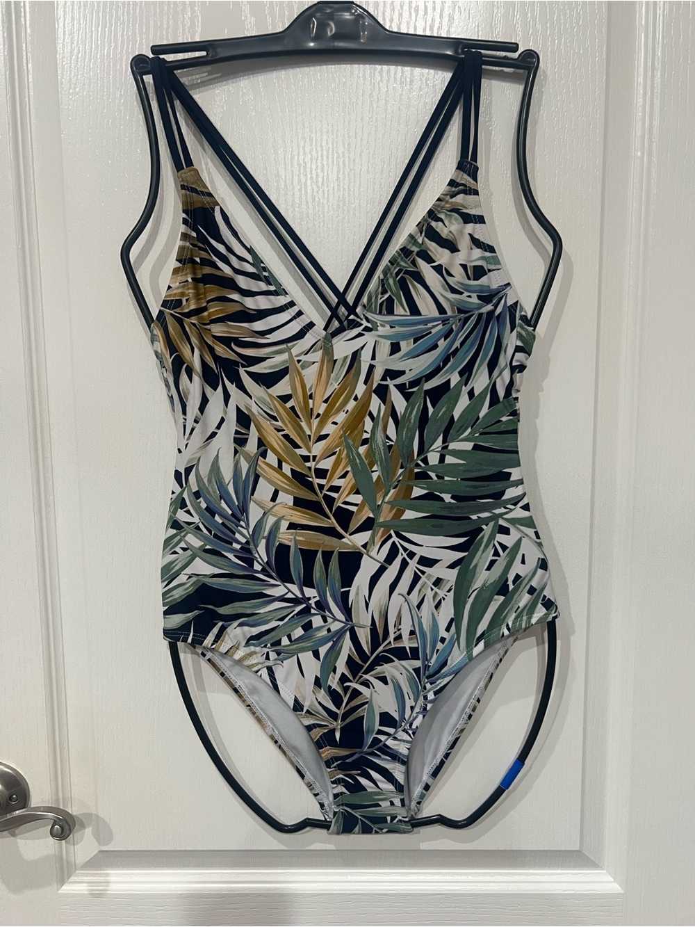 Hurley Women's One-Piece Swimsuit – Green, Gold, Black Leaf Print